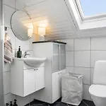 2 Bedroom Beautiful In Бёркоп