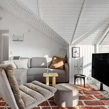 2 Bedroom Beautiful In * Børkop